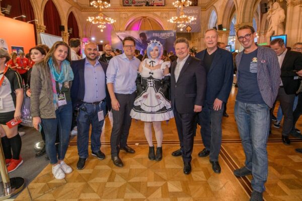 GamceCity 2019, Freitag Tag 1, Rathaus, Wien, 18.10.2019
- 
Bürgermeister Michael LUDWIG und Stadtradt Jürgen CZERNOHORSZKY besuchen die Game City